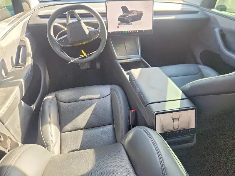 2026 TESLA MODEL Y   