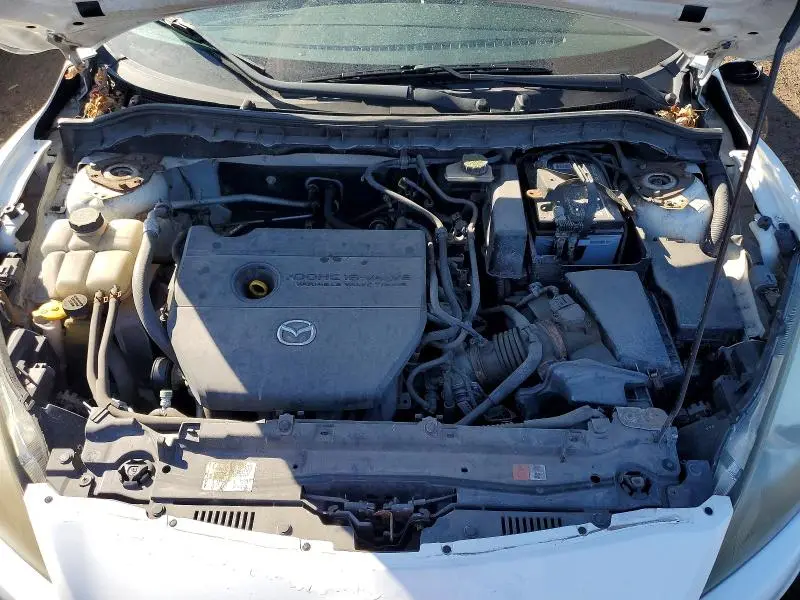 2010 MAZDA 3 S  