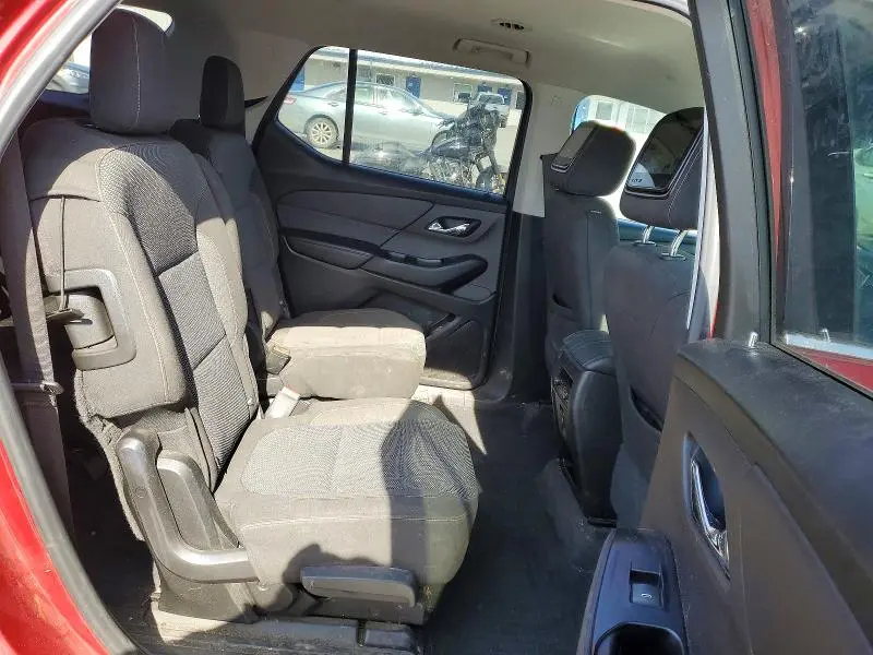 2018 CHEVROLET TRAVERSE LT  