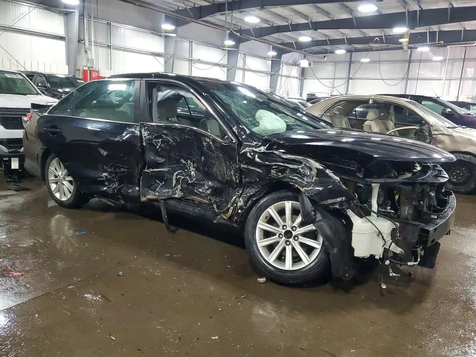 2012 TOYOTA CAMRY XLE  