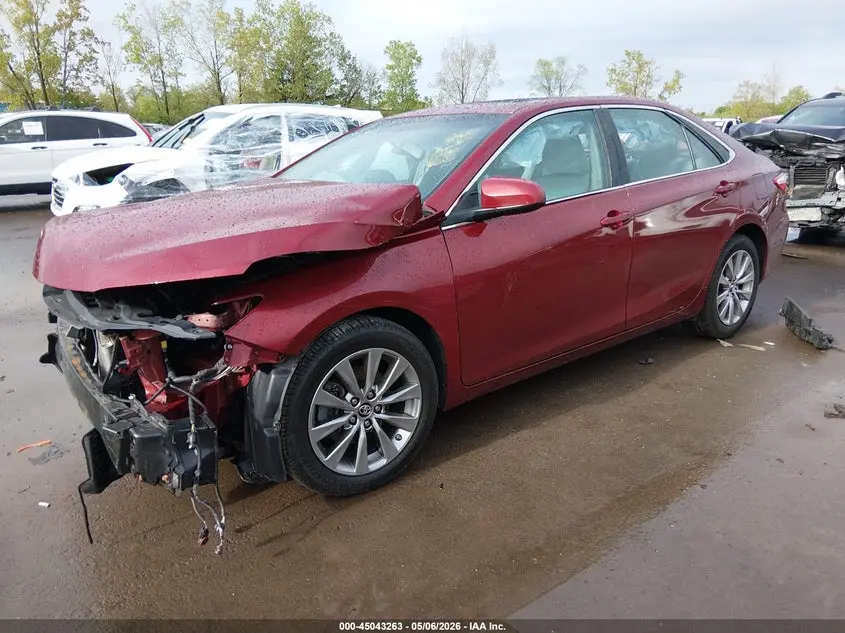 2017 TOYOTA CAMRY XLE