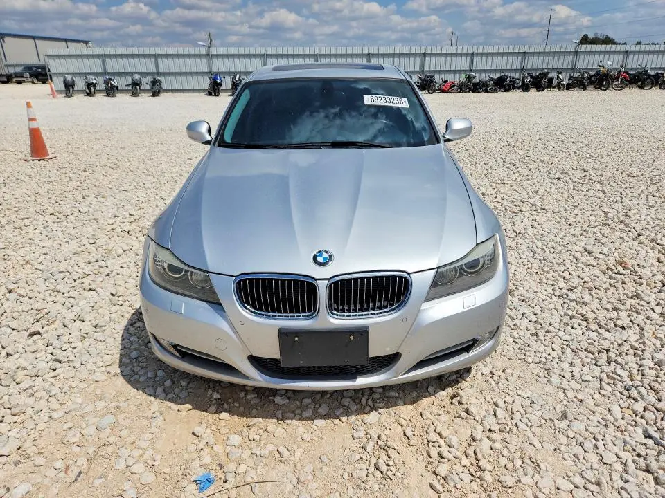 2011 BMW 335 XI  