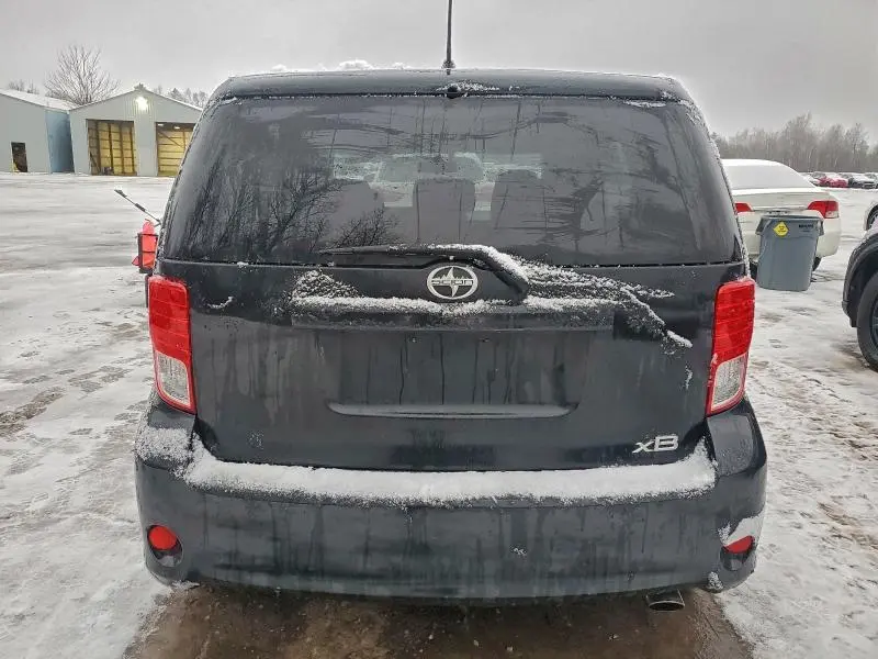 2012 TOYOTA SCION XB   