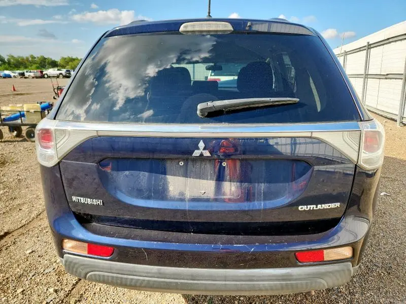 2014 MITSUBISHI OUTLANDER ES  