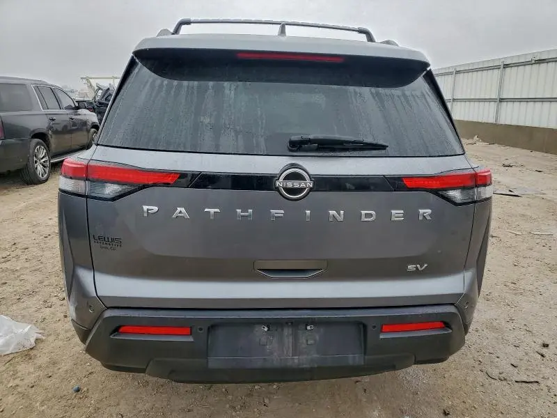 2022 NISSAN PATHFINDER SV  