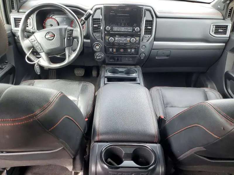 2021 NISSAN TITAN PRO-4X  