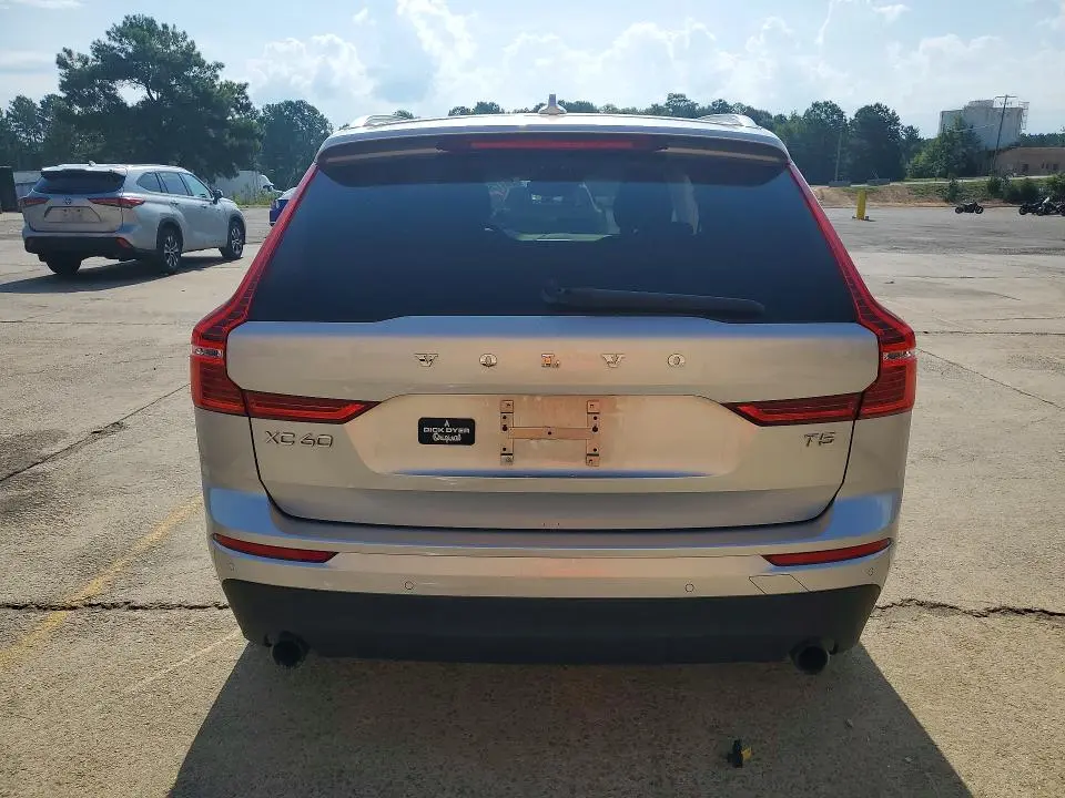 2019 VOLVO XC60 T5 MOMENTUM  