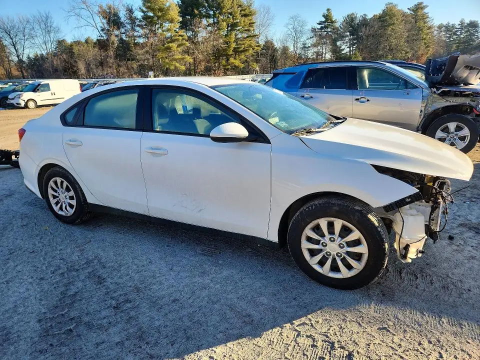 2019 KIA FORTE FE  