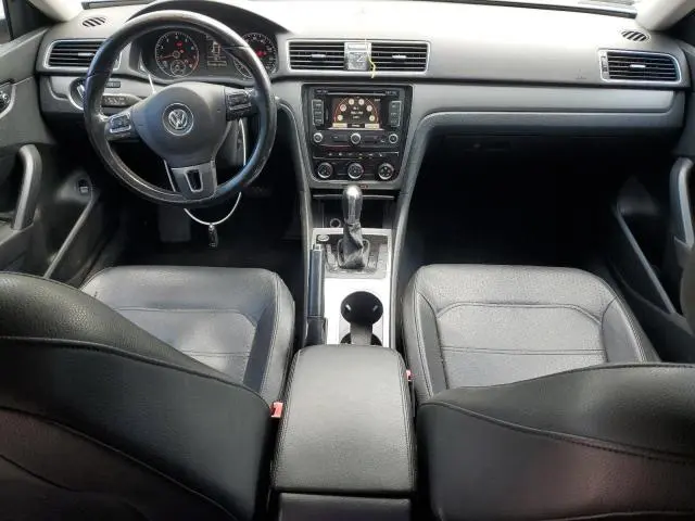 2014 VOLKSWAGEN PASSAT SE  