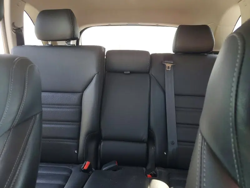 2016 KIA SORENTO EX V6  