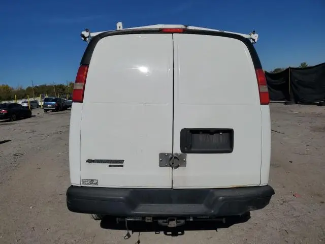 2012 CHEVROLET EXPRESS G2500   