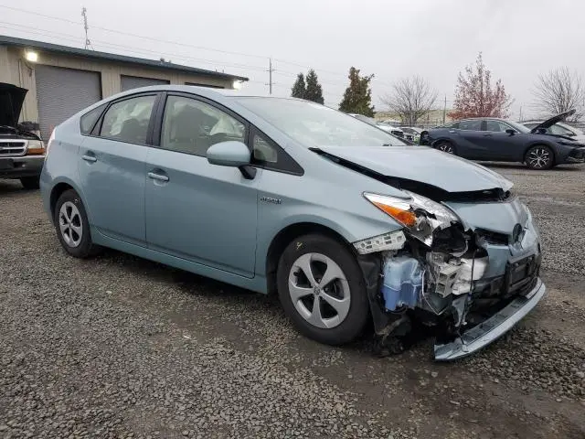 2015 TOYOTA PRIUS   