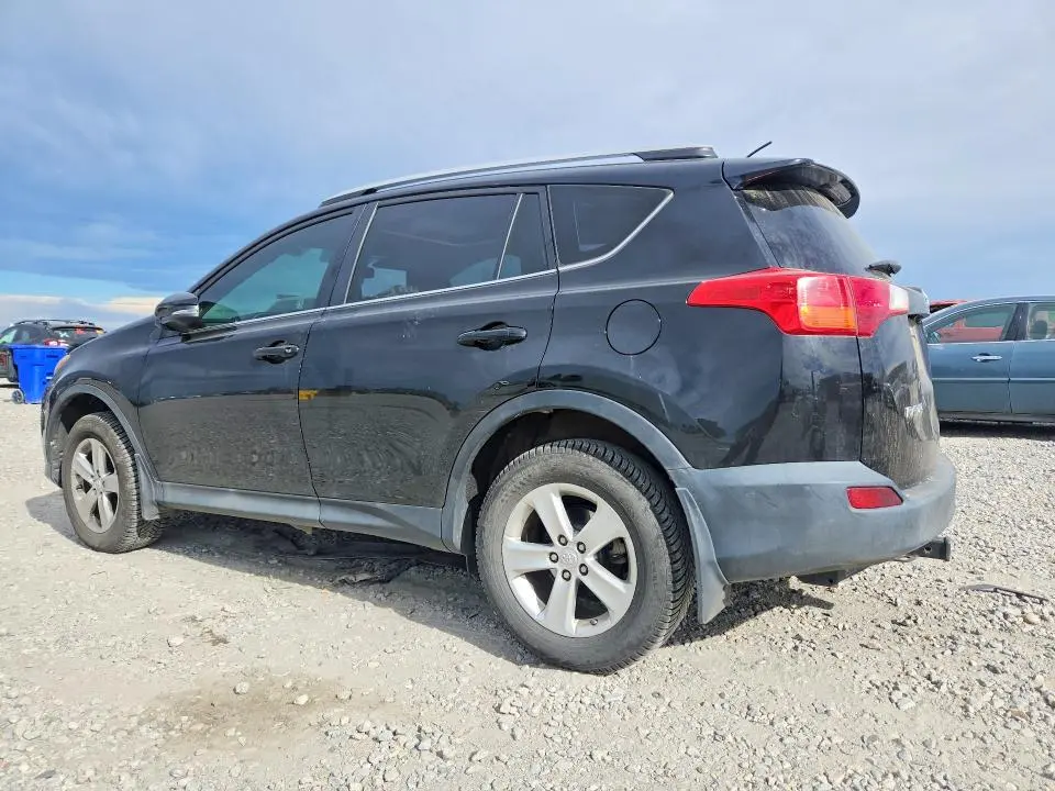 2013 TOYOTA RAV4 XLE  