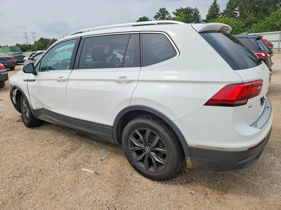 2022 VOLKSWAGEN TIGUAN SE  