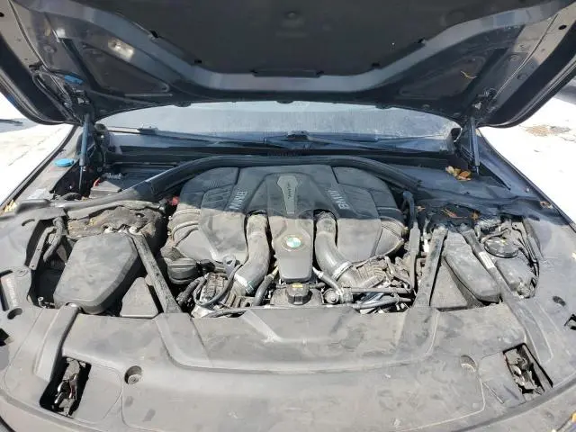 2016 BMW 750 I  