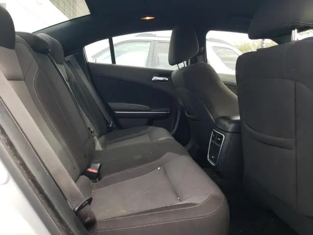 2022 DODGE CHARGER SXT  