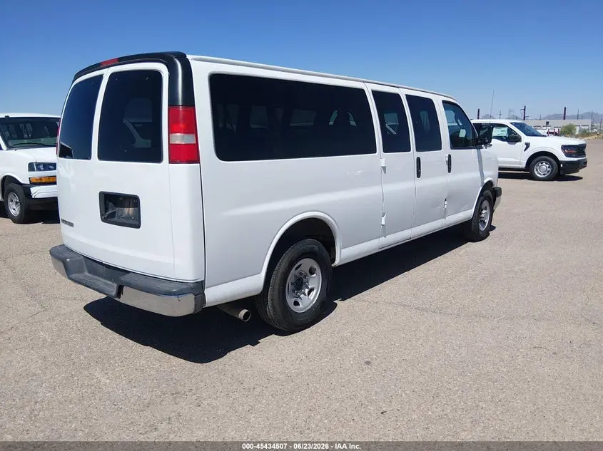 2017 CHEVROLET EXPRESS 3500 LT