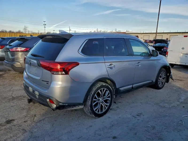 2017 MITSUBISHI OUTLANDER SE  