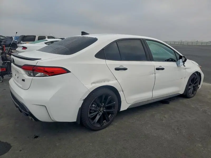 2021 TOYOTA COROLLA SE  