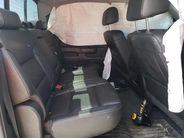 2018 GMC SIERRA K1500 SLT  