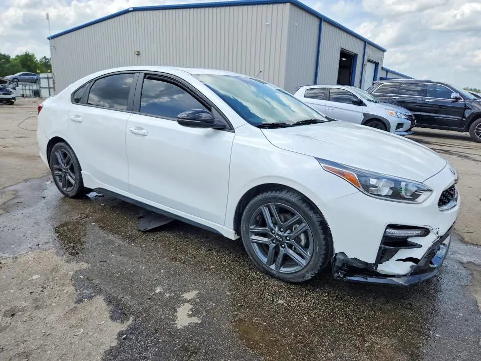 2021 KIA FORTE GT LINE  