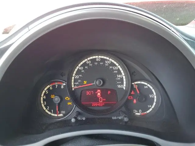 2013 VOLKSWAGEN BEETLE TURBO  
