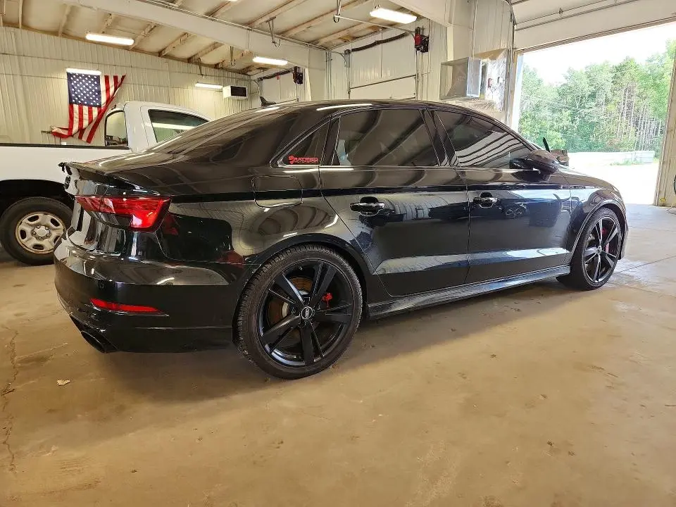 2019 AUDI RS3   