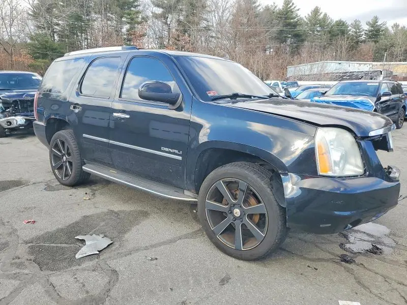 2011 GMC YUKON DENALI  