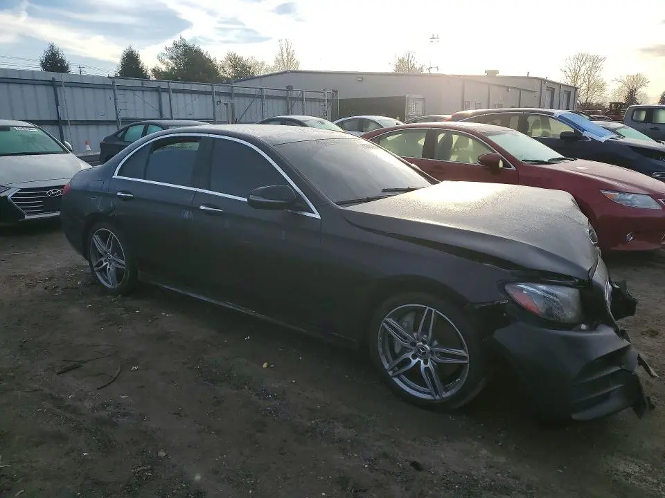 2019 MERCEDES-BENZ E 300 4MATIC  