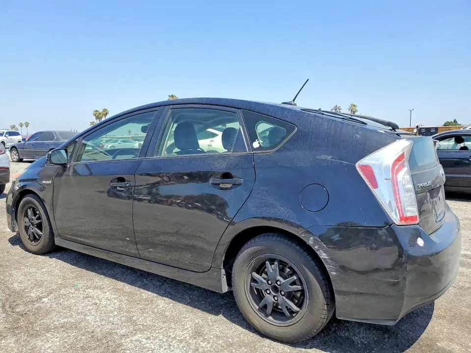 2014 TOYOTA PRIUS FOUR  