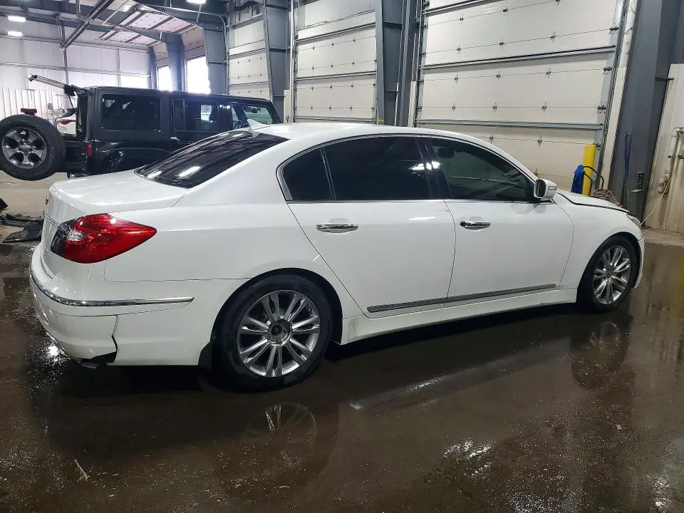 2012 HYUNDAI GENESIS 5.0L  