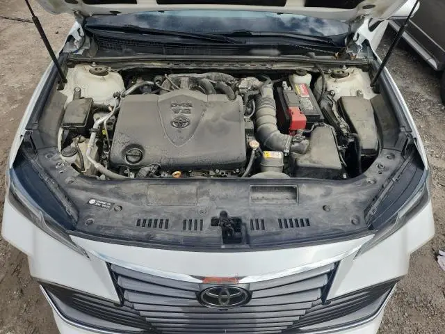 2019 TOYOTA AVALON XLE