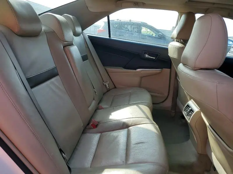 2014 TOYOTA CAMRY XLE V6  