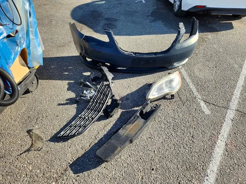 2011 CHRYSLER 200 TOURING  