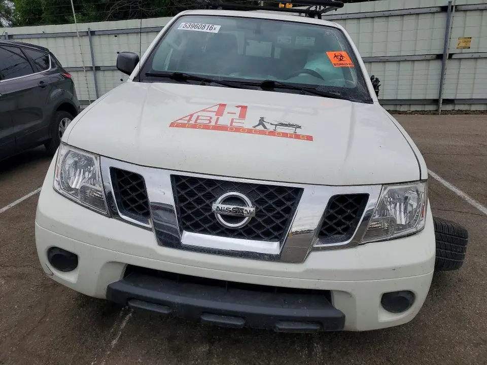 2020 NISSAN FRONTIER SV  