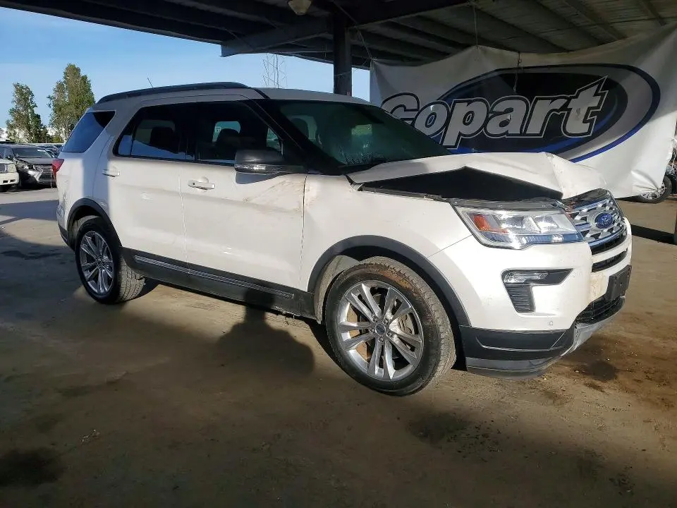 2019 FORD EXPLORER XLT  
