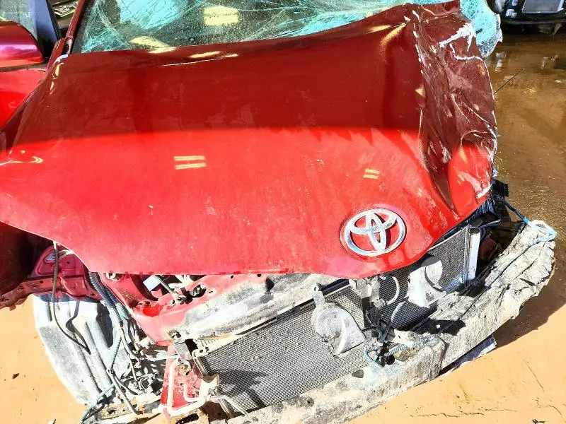 2015 TOYOTA SIENNA XLE 8-PASSENGER  