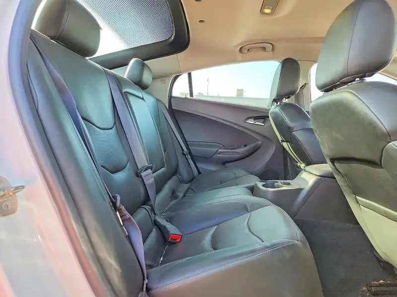 2017 CHEVROLET VOLT LT  
