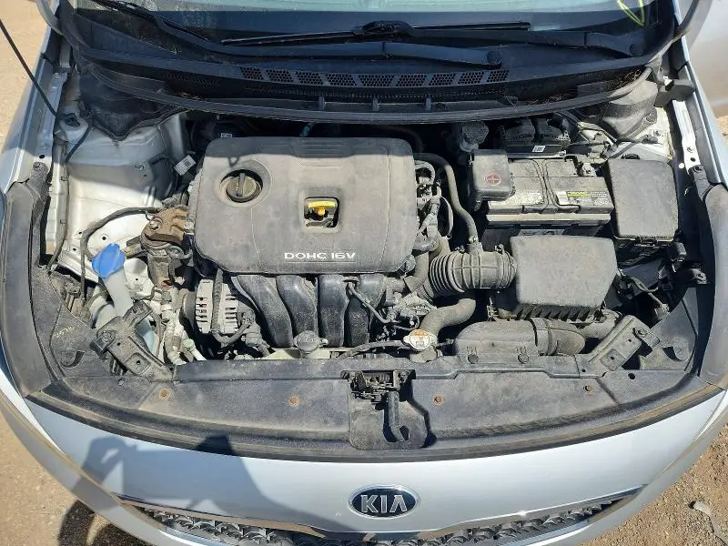 2017 KIA FORTE LX  