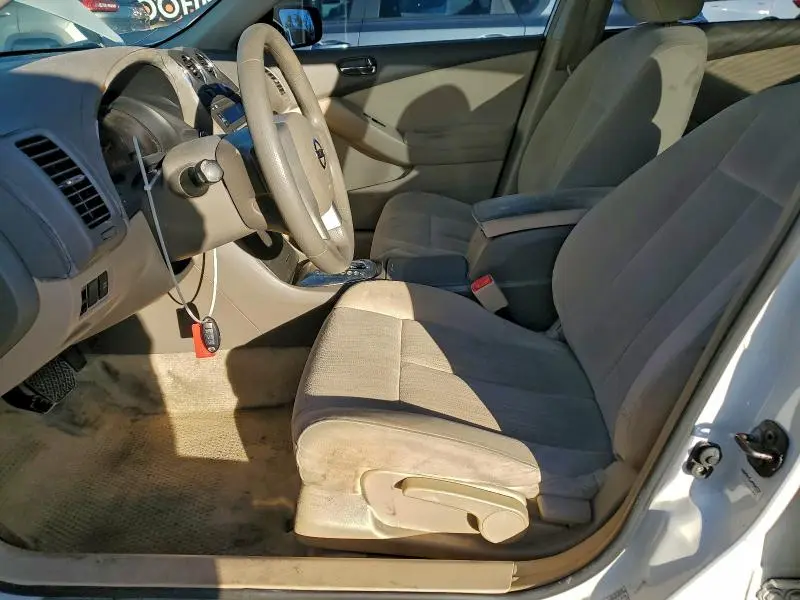 2010 NISSAN ALTIMA BASE  