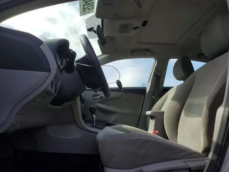 2011 TOYOTA COROLLA BASE  