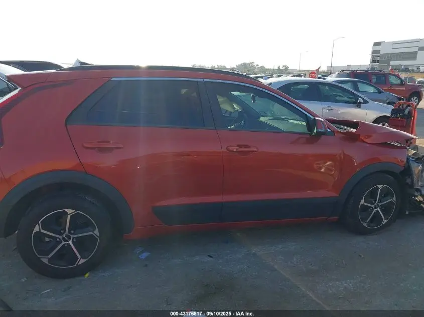 2023 KIA NIRO EX