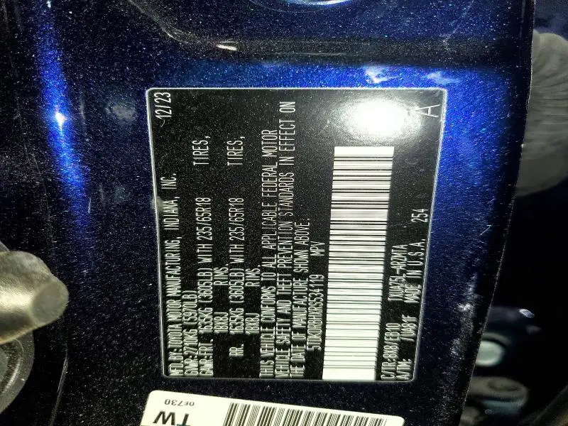 2024 TOYOTA HIGHLANDER XLE  