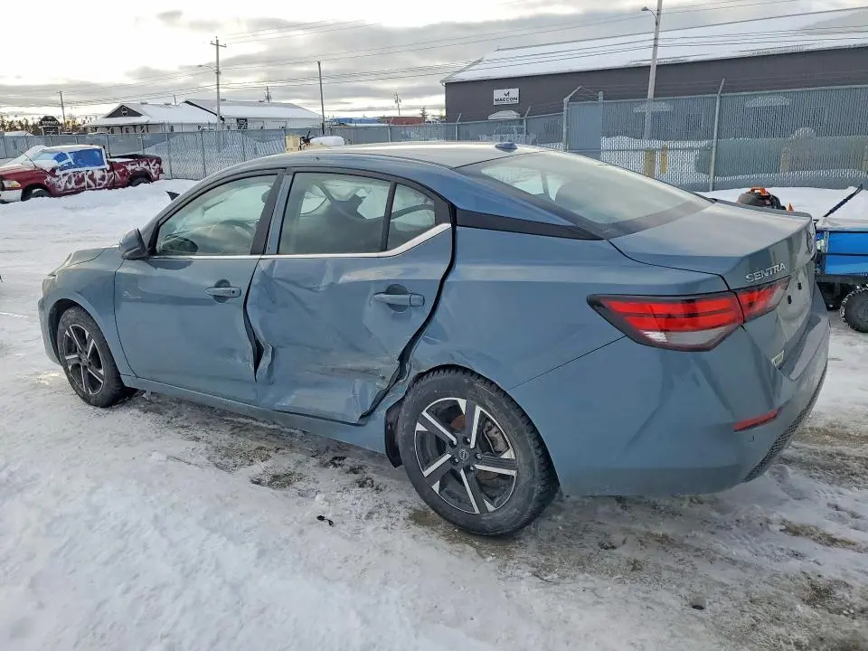 2025 NISSAN SENTRA SV  