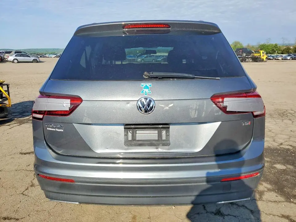2018 VOLKSWAGEN TIGUAN S  