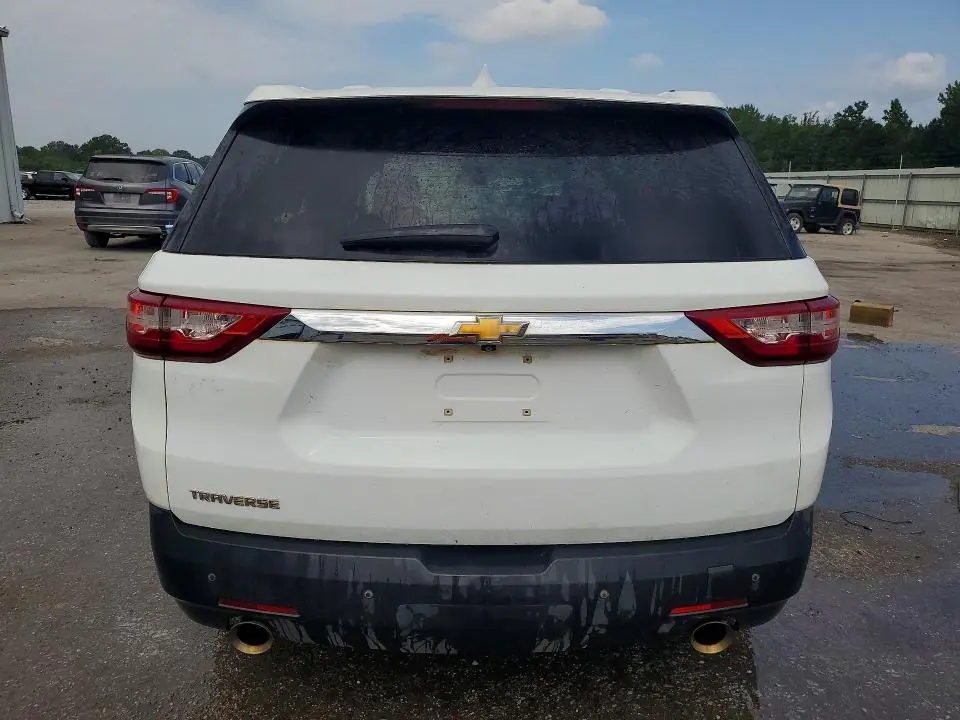 2020 CHEVROLET TRAVERSE LS  