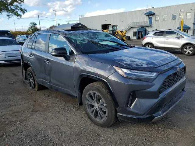 2025 TOYOTA RAV4 XSE  
