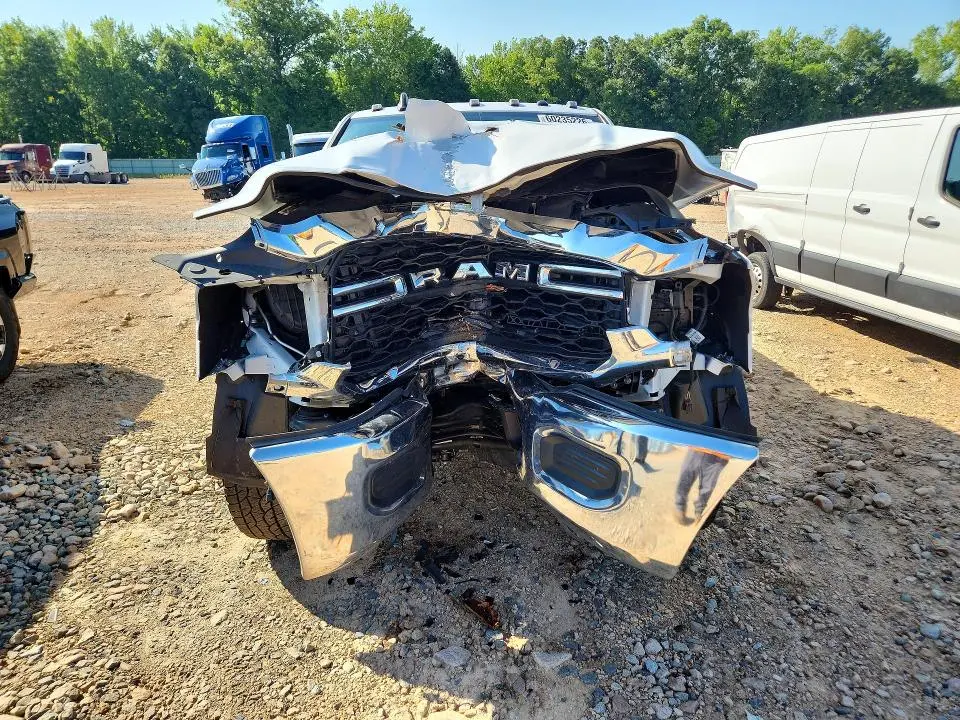 2022 RAM 2500 TRADESMAN  