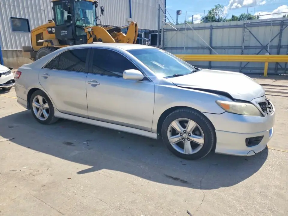 2010 TOYOTA CAMRY SE  