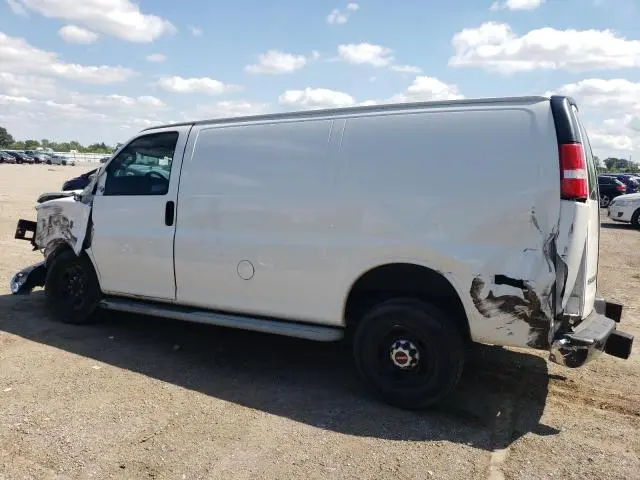 2017 GMC SAVANA G2500  